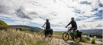 Cycling the Ida Valley | Lachlan Gardiner